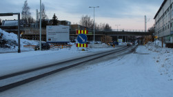 Imatran Tainionkoskentien liikennejärjestelyt kaksoisraidetyömaalla.