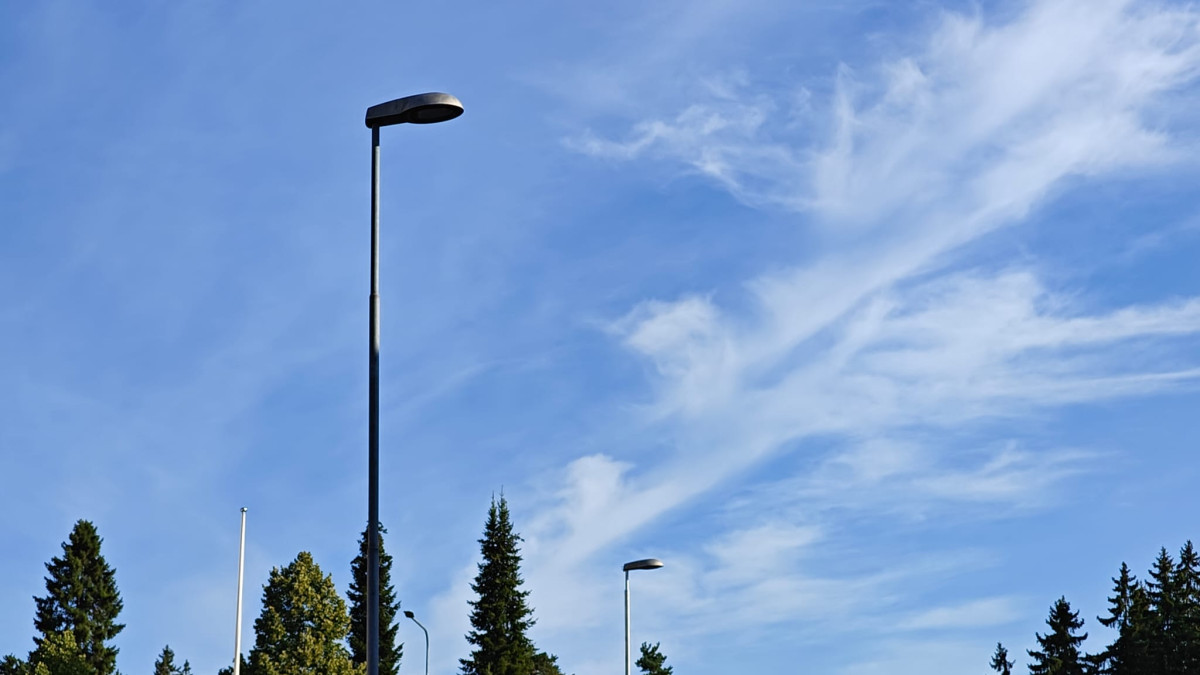Katuvaloja.