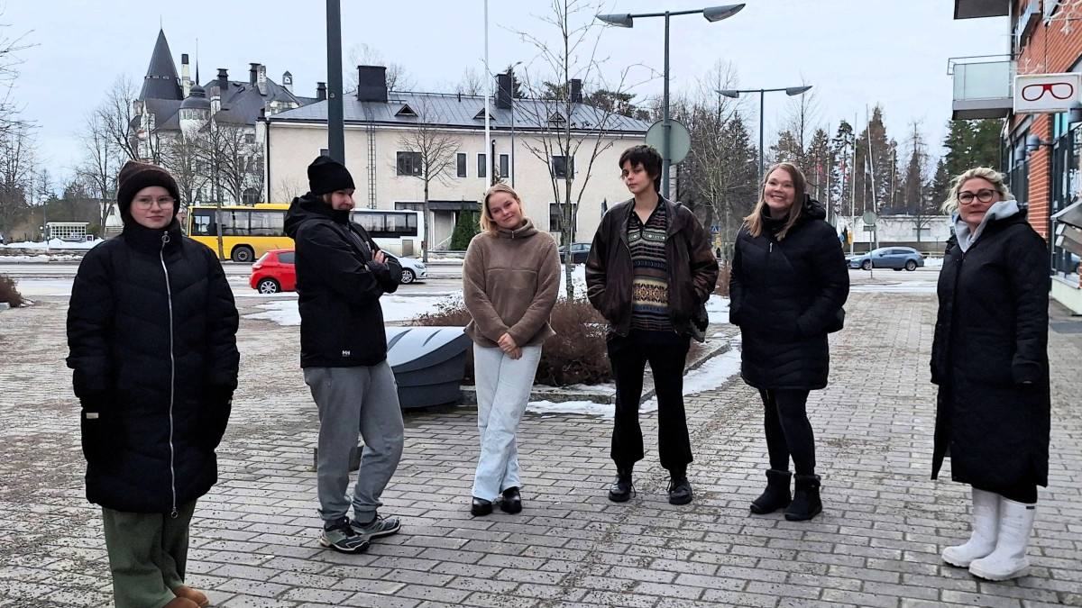 Iina Purosalmi, Jenina Vento, Kiia Lagus, Joanna Riikonen, Iina Sainio, Hanna Molkentin Imatralla.