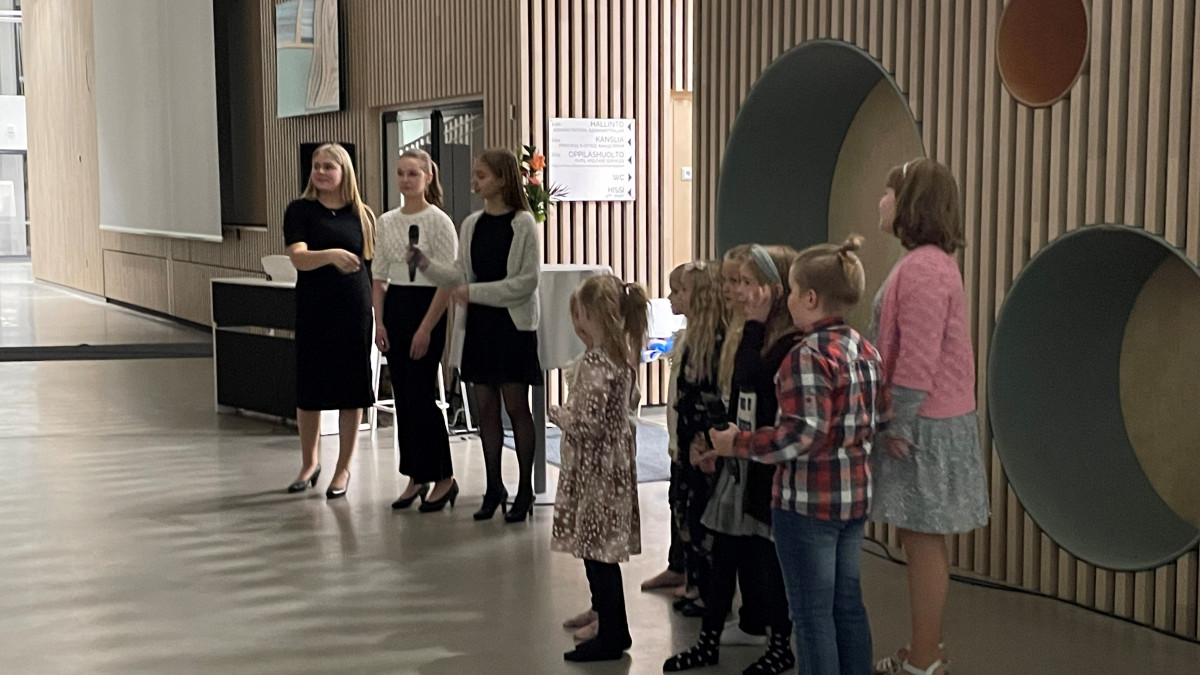 Esiintyjät
