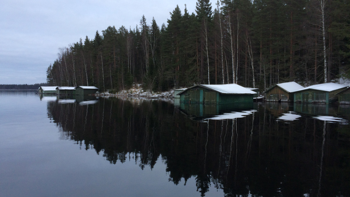 Lempukan venekopit talvella