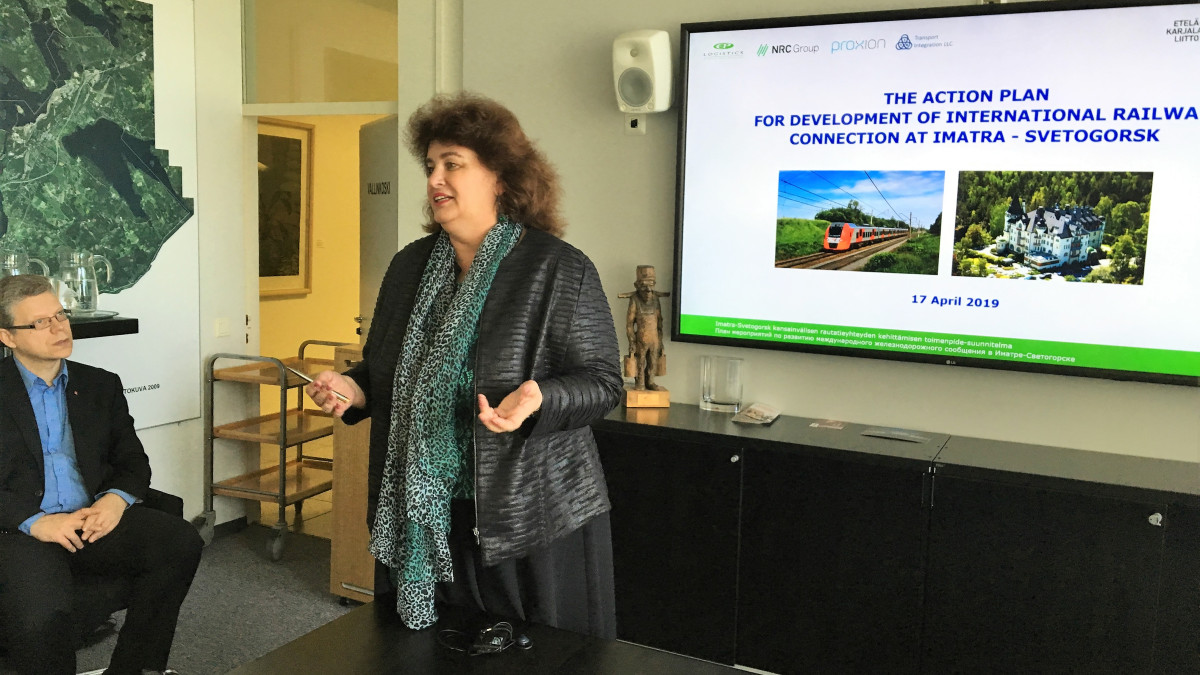 Svetlana Vorontsova Transport Integration Groupista esitteli toimenpidesuunnitelmaa Venäjän näkökulmasta