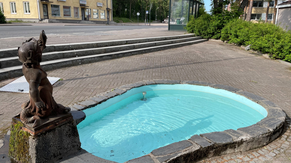 Yksi Vuoksenniskan tunnetuin maamerkki.