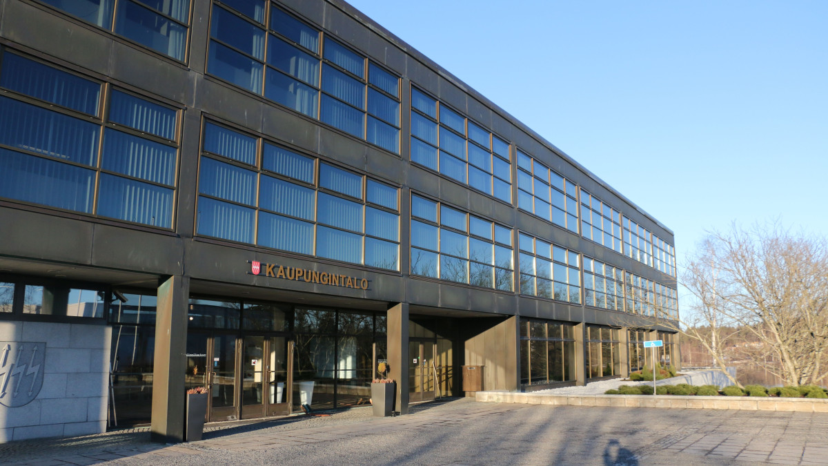 kaupungintalo ulkoa
