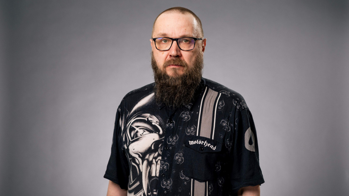 Kirjastonhoitaja Mika Kähkönen