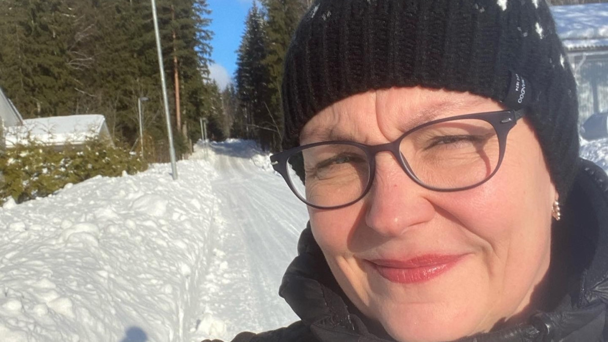 Sirpa Heinäsen kasvokuva.