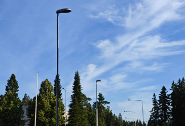 Katuvaloja.