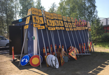 Tietyömaan väliaikaiset liikennemerkit