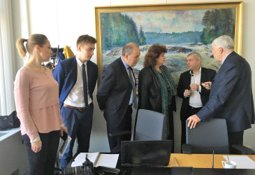 Kaisa Heino, Stefan Mynttinen, Aleksei Vorontsov, Svetlana Vorontsova, Andrei Tsinovski  and Matti Viialainen in Imatra town hall