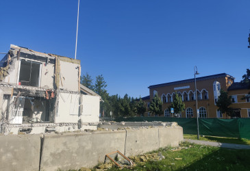 Purun alla oleva Teletalo ja Kosken koulukeskus.
