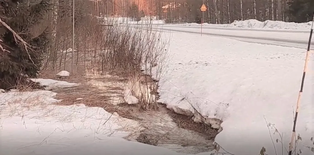 Vuoto oli kohtuullisen iso, koska sen vaikutuksesta myös vesitornissa vedenpinta alkoi laskea.
